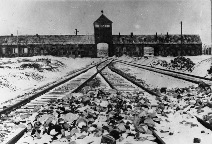 Konzentrationslager Auschwitz, Polen 1945