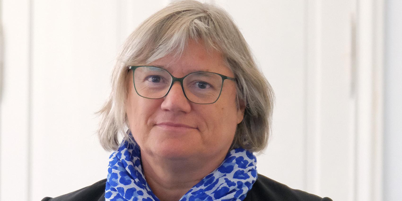 Portraitfoto von Gabriele Metzler