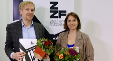 Erhielten den Zeitgeschichte digital-Preis 2022: Rüdiger Bergien und Sophie Genske, Foto: Marion Schlöttke /ZZF 