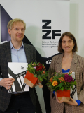 Erhielten den »Zeitgeschichte digital«-Preis 2022: Rüdiger Bergien, Sophie Genske, rechts, und Juliane Röleke, die zur Preisverleihung per Zoom zugeschaltet war, Foto: Marion Schlöttke / ZZF