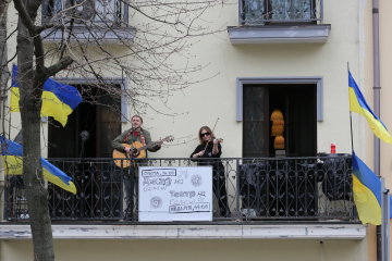 April, 3rd: Balcony Theatre in Odessa, Photo: Vyacheslav Onyshchenko