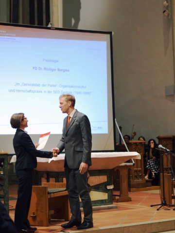 ZZF-Wissenschaftler Rüdiger Bergien erhielt am 27. September 2018 den Carl-Erdmann-Preis des VHD, Foto: Martin Schmitt