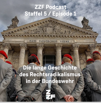 Podcast-Cover mit Bundeswehr-Soldaten, die vor dem Reichstag in Berlin stehen 