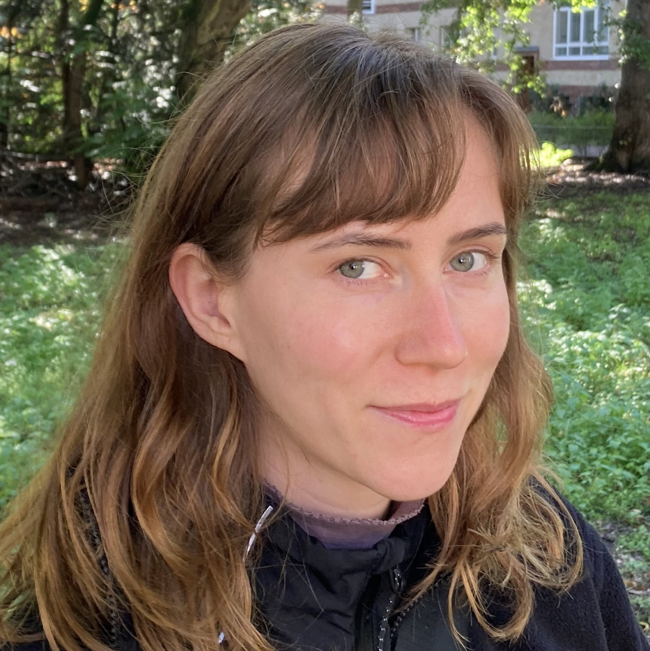 Portraitfoto von Caroline Elfe