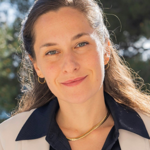 Portraitfoto von Emily Dreyfus