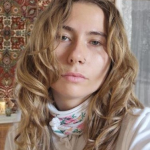 Portraitfoto von Alexandra Belozerova