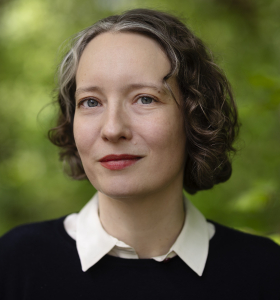Portraitfoto von Hannah Catherine Davies