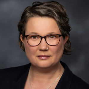 Portraitfoto von Julia Hörath