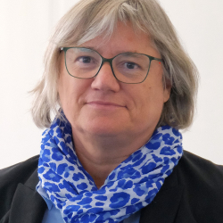 Portraitfoto von Gabriele Metzler, Direktorin des ZZF Potsdam